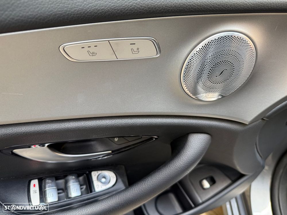 Mercedes-Benz E 300 de 9G-TRONIC Night Edition - 12