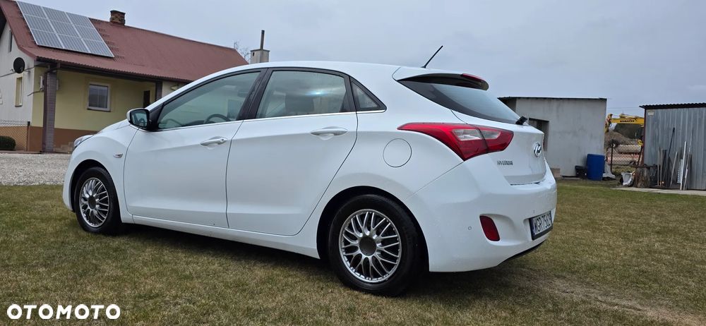 Hyundai i30 1.6 GDI BlueDrive Premium - 6