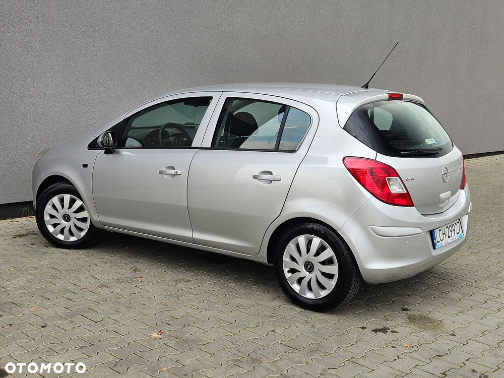 Opel Corsa - 24