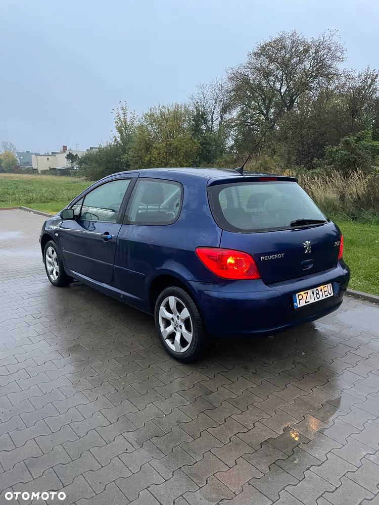 Peugeot 307 - 2