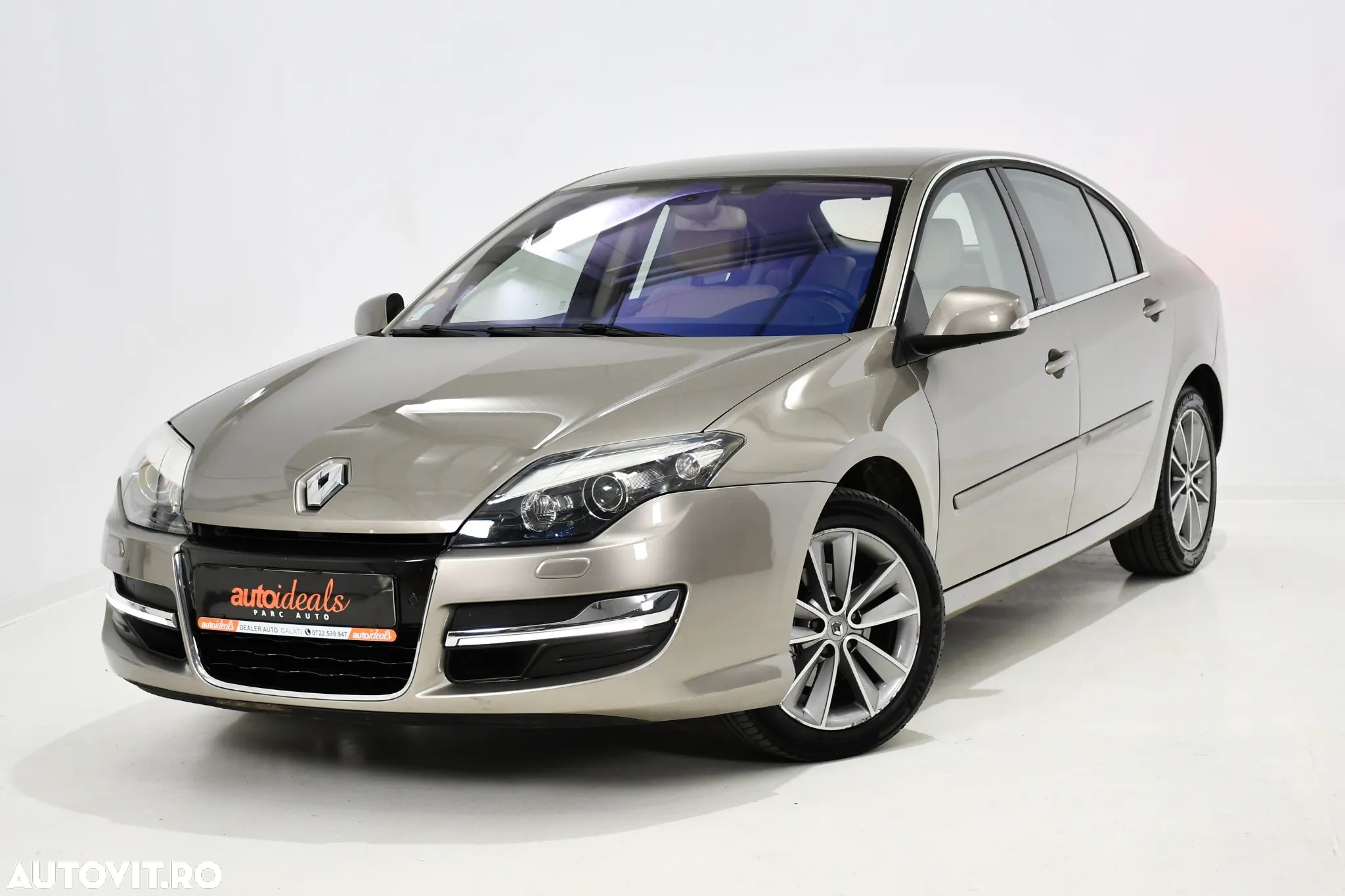 Renault Laguna 2.0 dCi FAP Initiale - 1