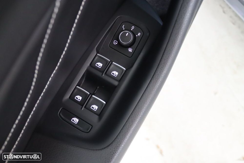 VW Arteon Shooting Brake 2.0 TDI R-Line DSG - 19