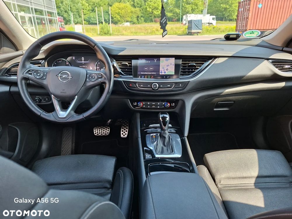 Opel Insignia - 23