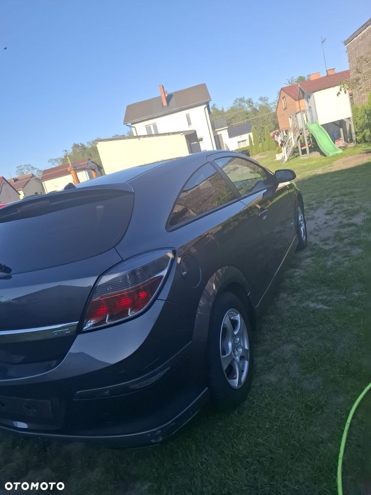 Opel Astra 1.6 Innovation - 17