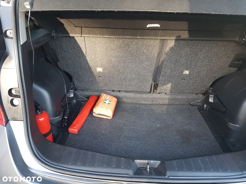 Nissan Note - 12