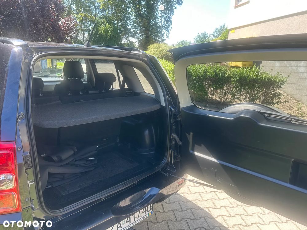 Suzuki Grand Vitara - 12