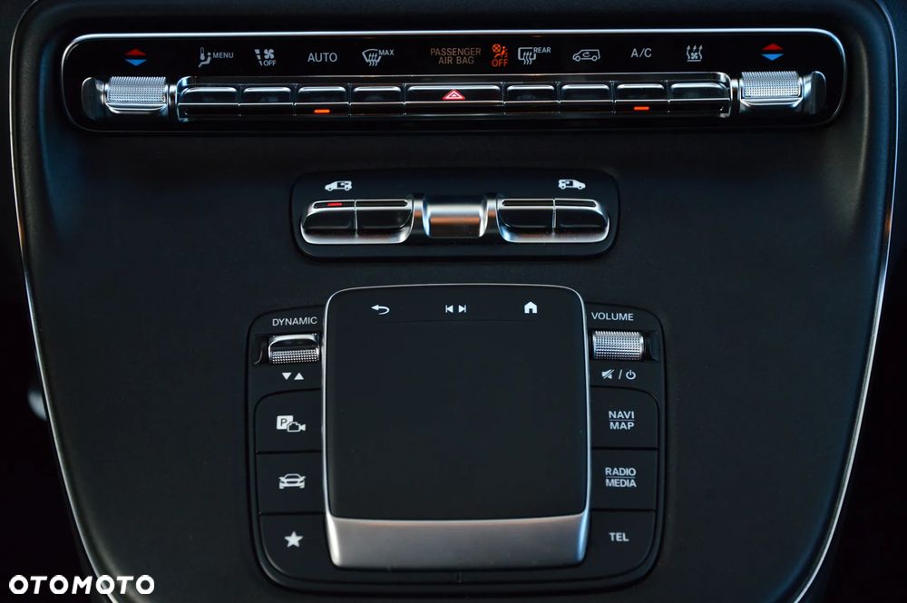 Mercedes-Benz EQV 300 90kWh (ekstra d³) - 38