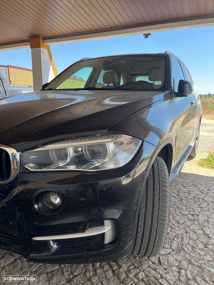 BMW X5 25 d sDrive Comfort 7L - 1