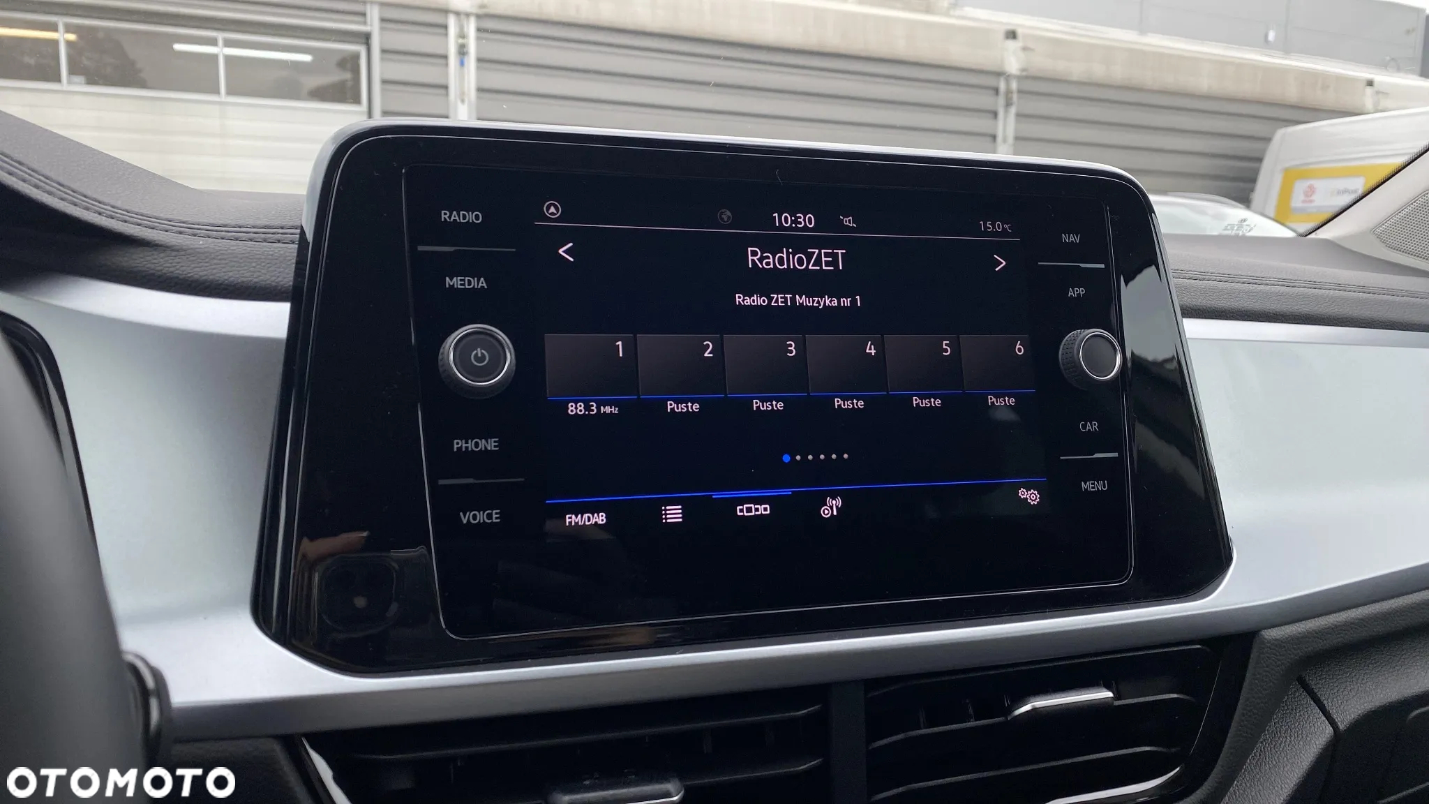 Volkswagen T-Roc 1.5 TSI Life Plus DSG - 13