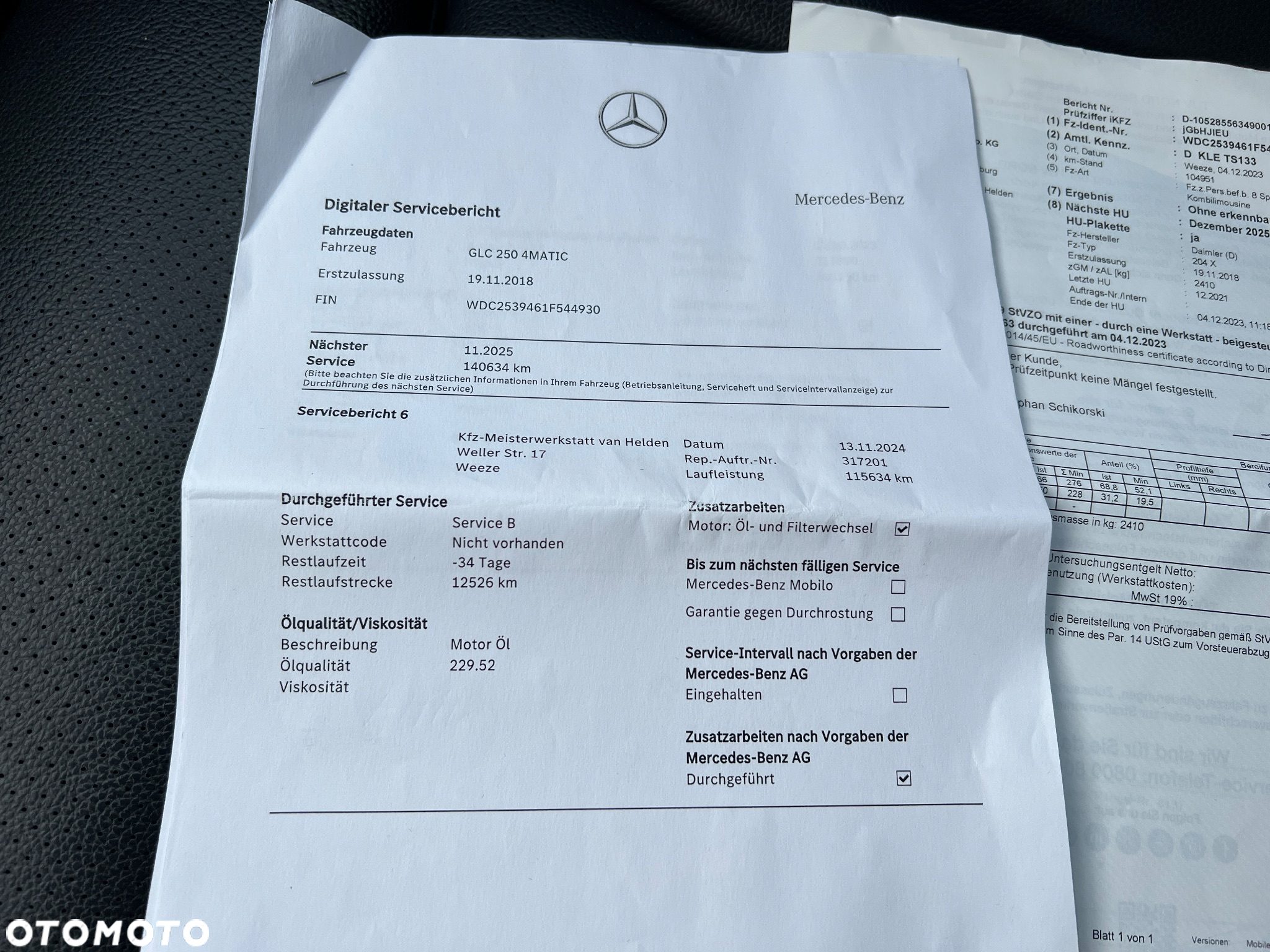 Mercedes-Benz GLC 250 4Matic 9G-TRONIC AMG Line - 34