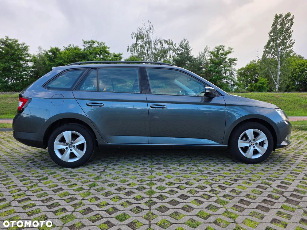 Skoda Fabia 1.0 TSI Ambition - 4