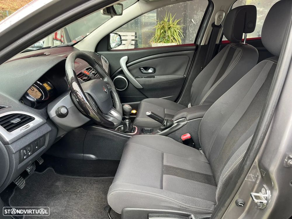 Renault Mégane Sport Tourer 1.5 dCi GT Line - 11