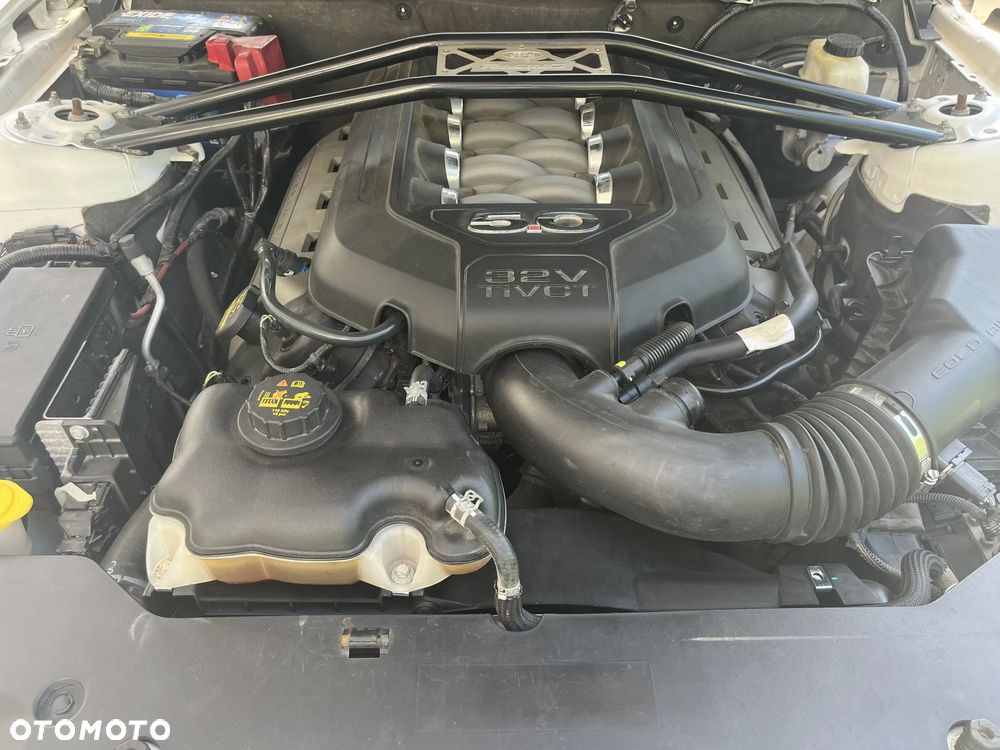 Ford Mustang 5.0 V8 GT - 15