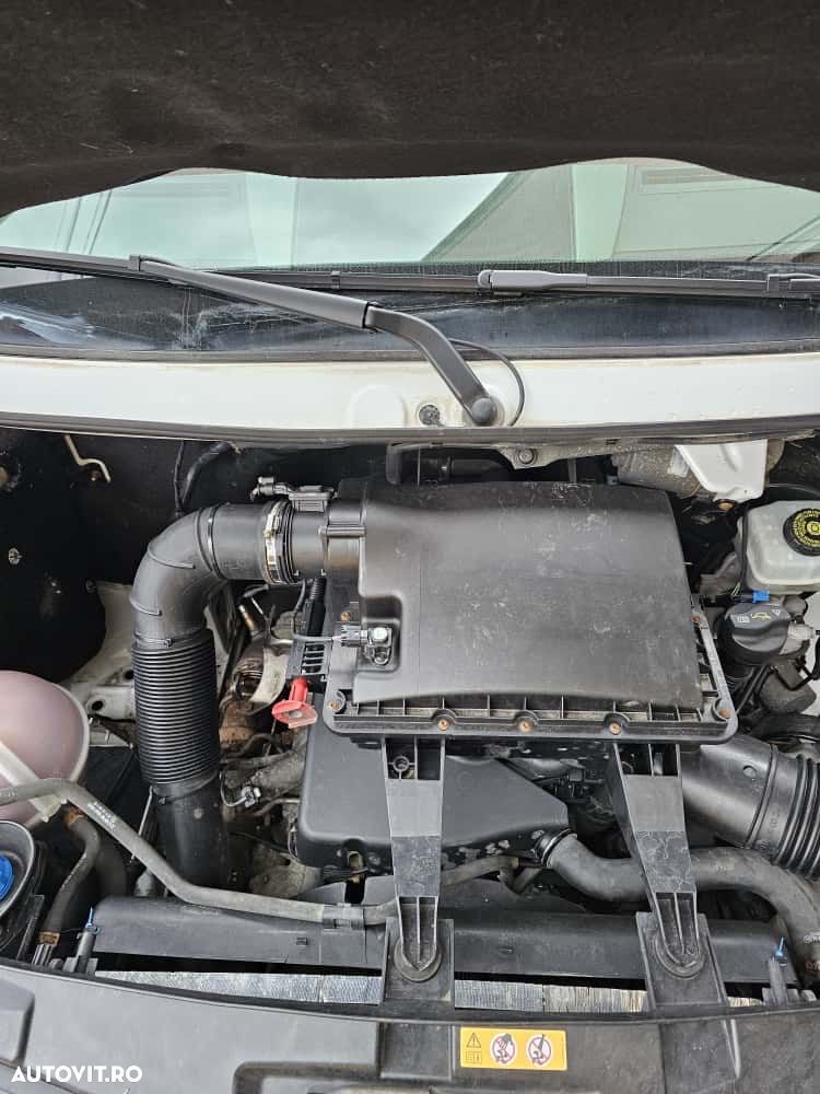 Mercedes-Benz Sprinter - 28