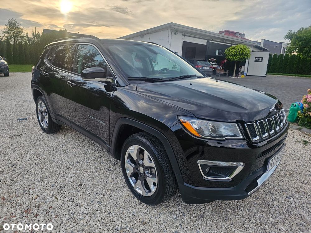 Jeep Compass - 10