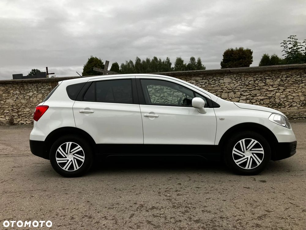 Suzuki SX4 S-Cross 1.6 Comfort - 32