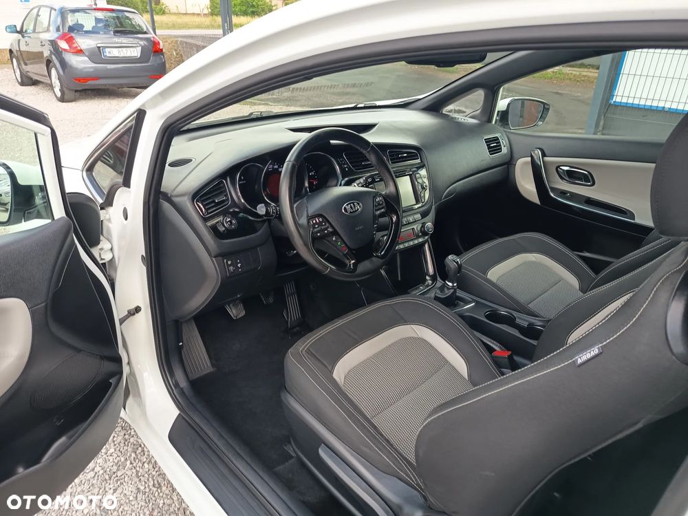Kia Ceed 1.6 CRDi L - 17