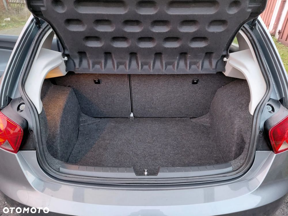 Seat Ibiza 1.2 12V Reference - 8