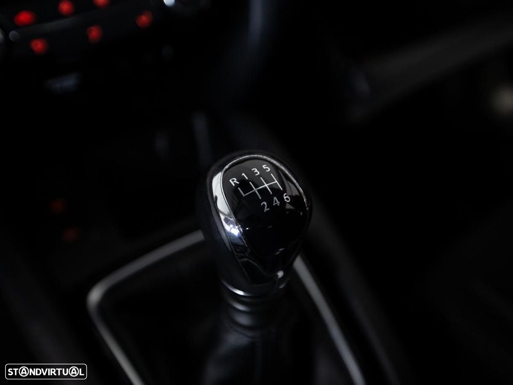 Nissan Qashqai 1.5 dCi Acenta - 19