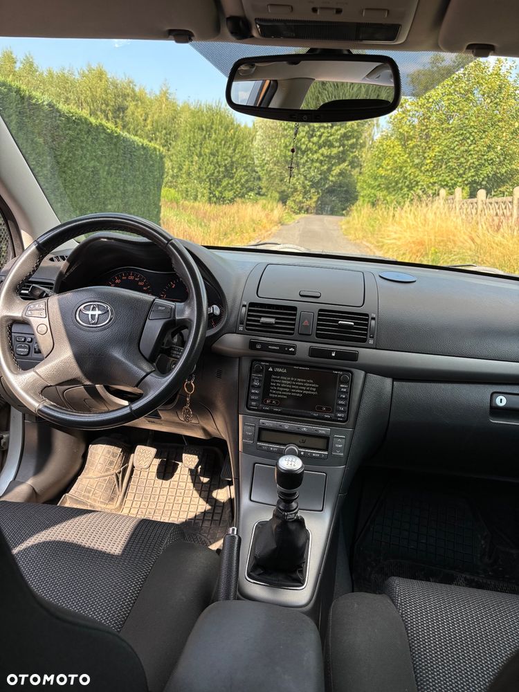 Toyota Avensis 2.0 D-4D Luna - 5