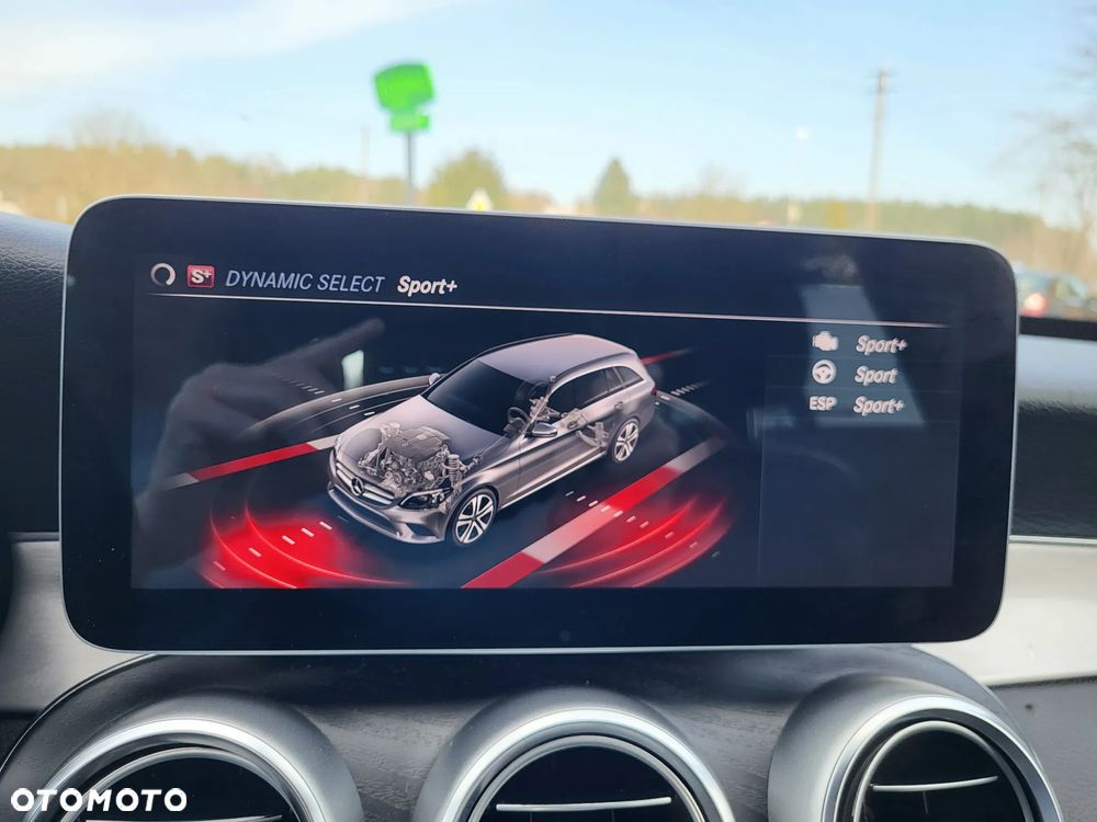 Mercedes-Benz Klasa C 220 d 9G-TRONIC AMG Line - 32