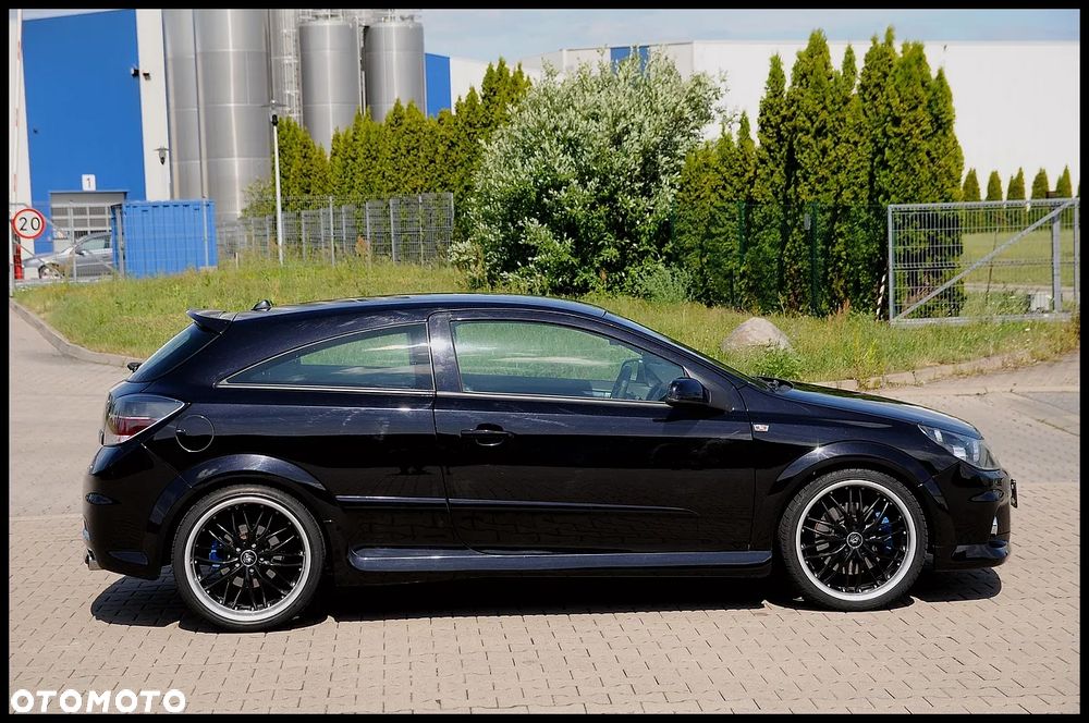 Opel Astra OPC - 20