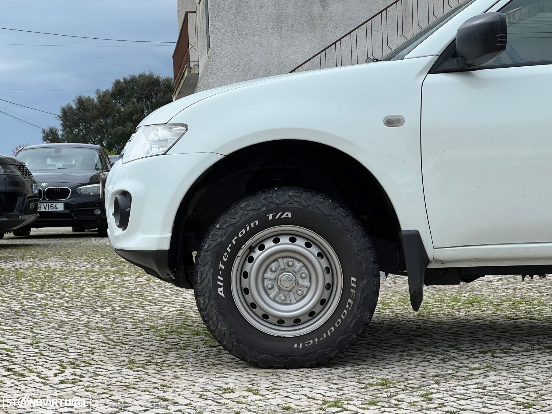 Mitsubishi L200 2.5 DI-D Club Intense 3L 4WD - 2