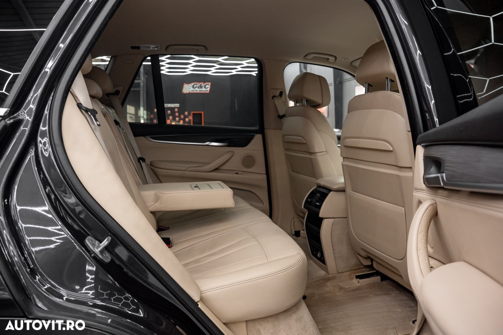 BMW X5 xDrive40d - 17