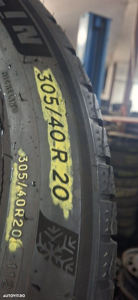 305 40 20 Michelin MS - 3