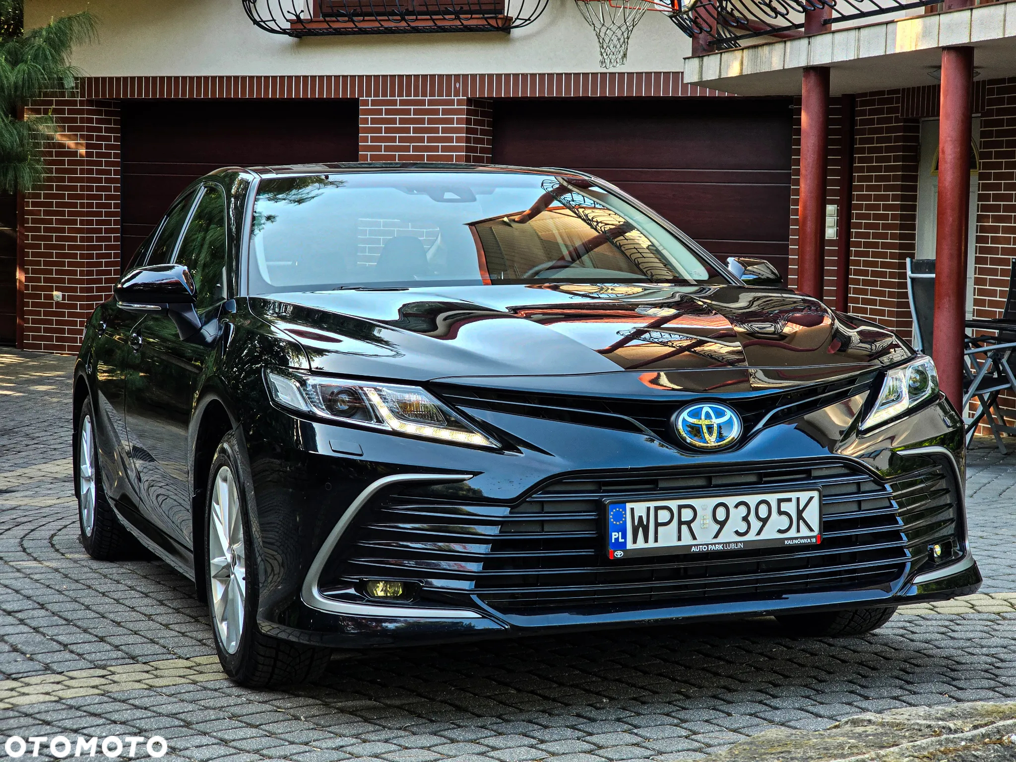 Toyota Camry - 14