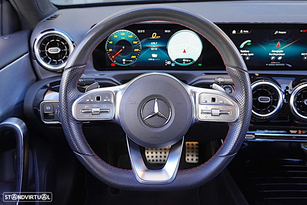 Mercedes-Benz A 250 Limousine e AMG Line - 32