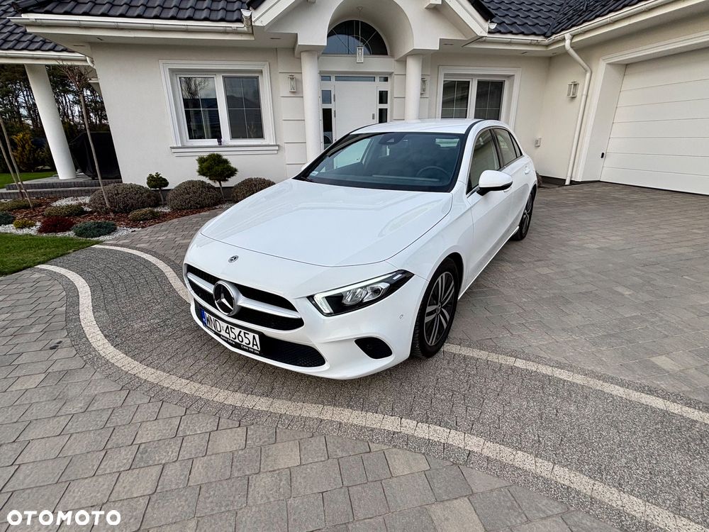 Mercedes-Benz Klasa A 180 7G-DCT - 2
