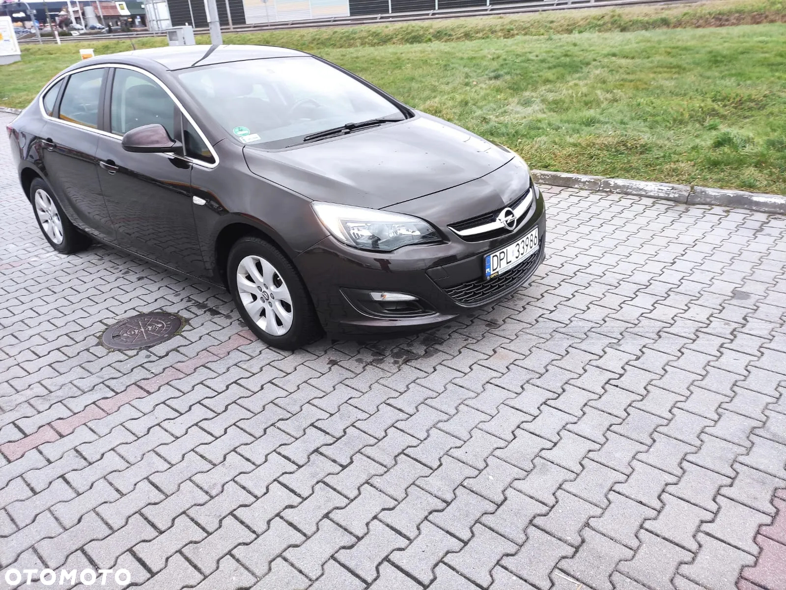 Opel Astra IV 1.4 T Business S&S EU6 - 11