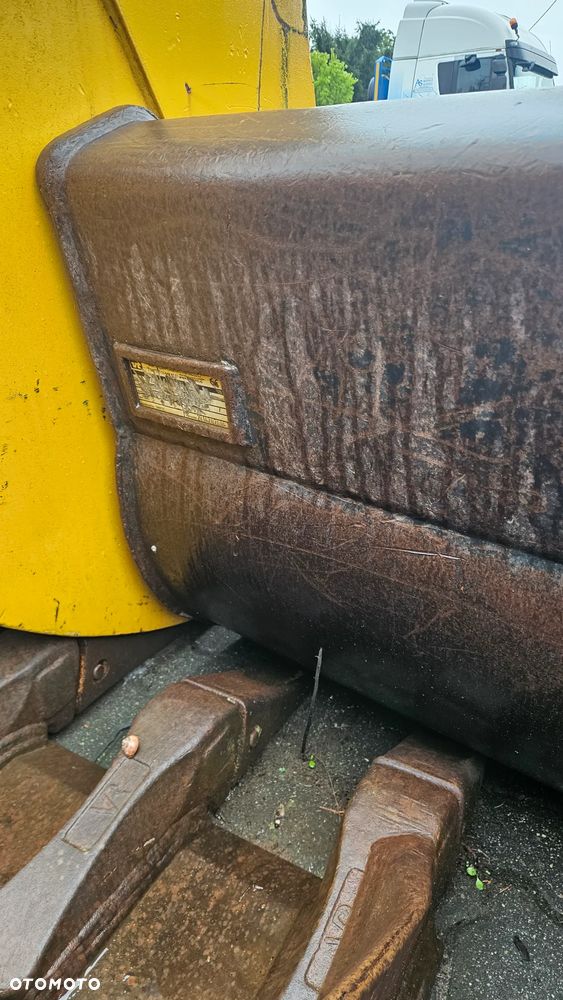 Łyżka cw30 2,1m szerokość - 6