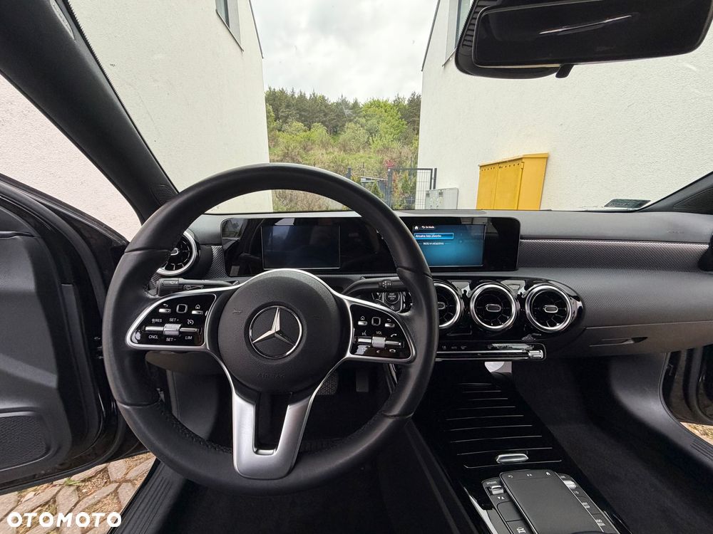 Mercedes-Benz Klasa A 250 Progressive 7G-DCT - 14