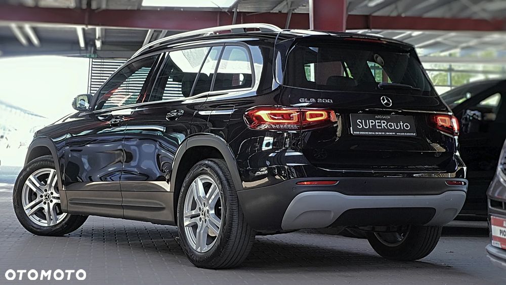 Mercedes-Benz GLB 200 7G-DCT - 10