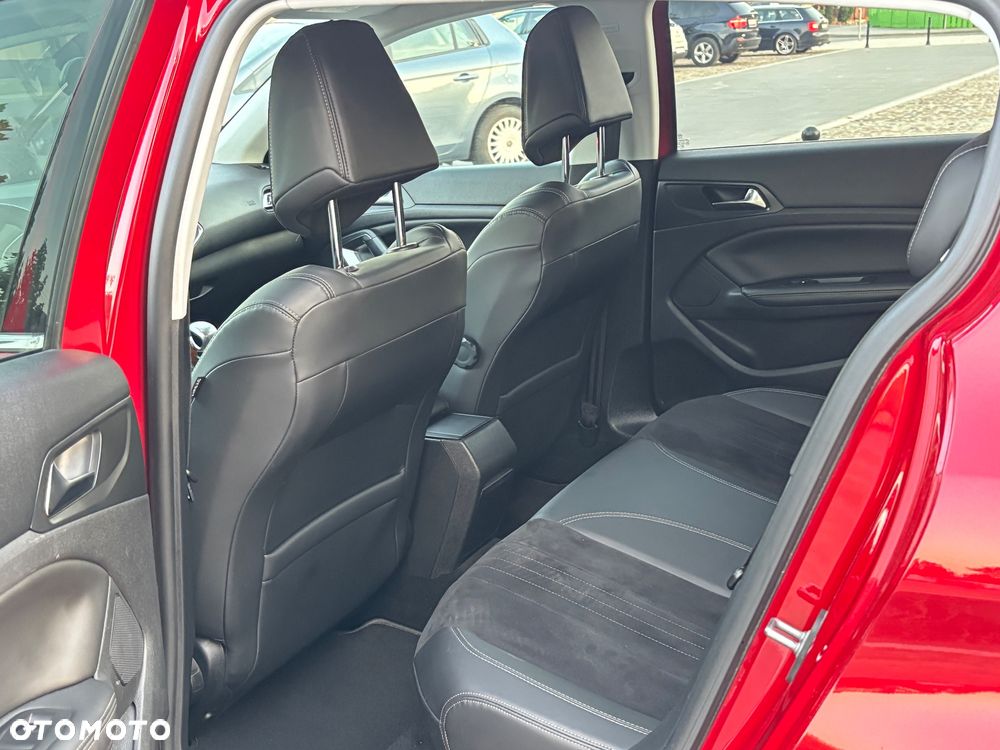 Peugeot 308 BlueHDi FAP 150 Stop&Start GT-Line Edition - 17