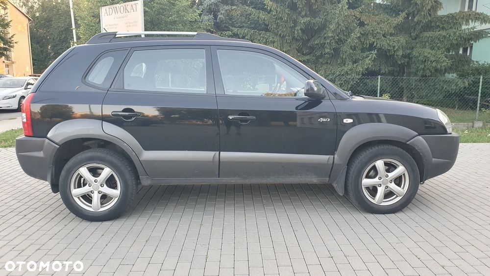 Hyundai Tucson 2.0 CRDi VGT 4WD GLS - 6