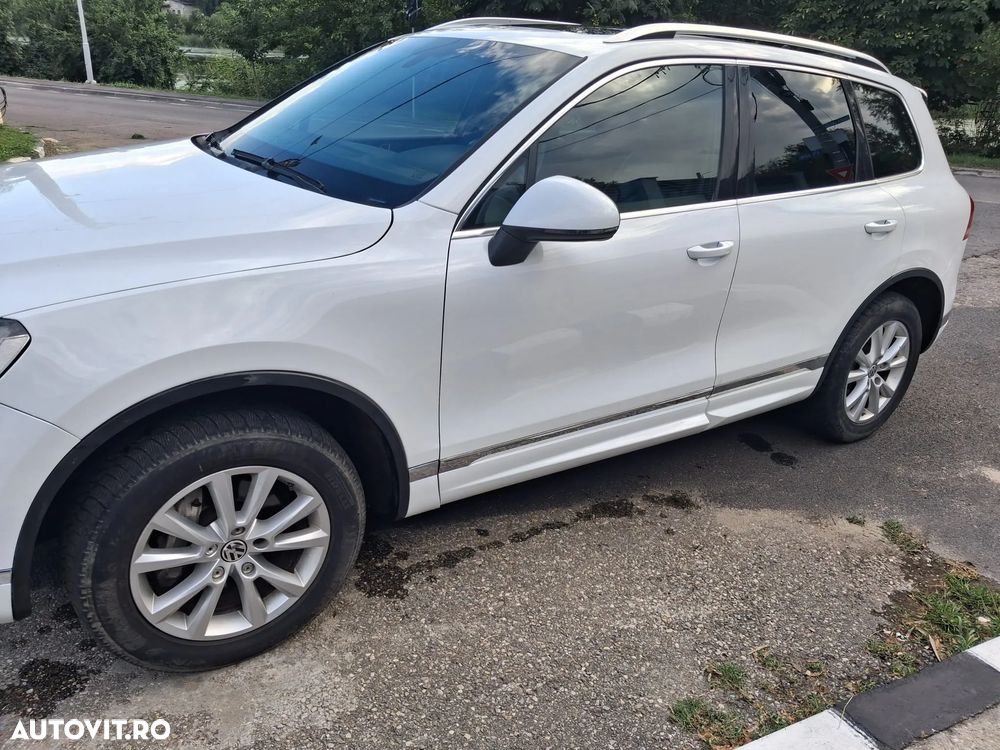 Volkswagen Touareg V6 TDI BMT Supreme Plus - 4