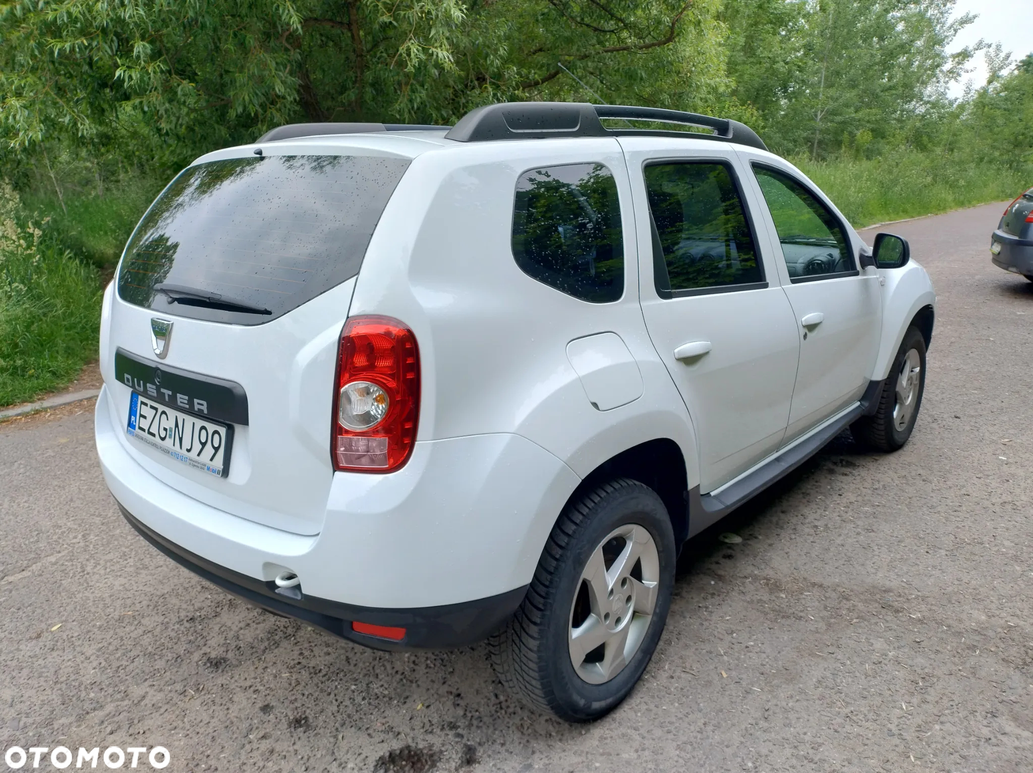 Dacia Duster 1.6 Laureate - 5