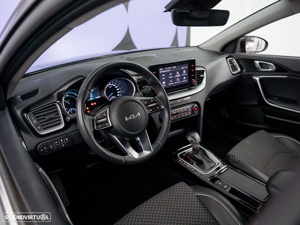 Kia XCeed 1.6 GDi PHEV Drive - 14