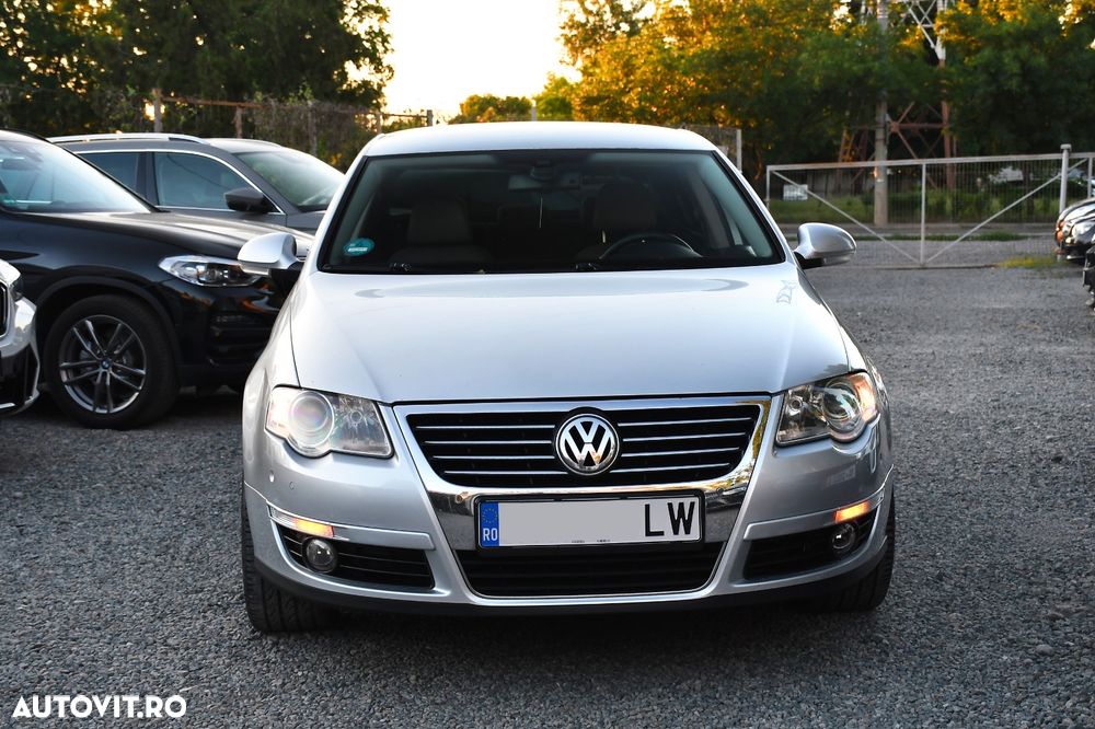 Volkswagen Passat 2.0 TDI DPF DSG Highline - 2