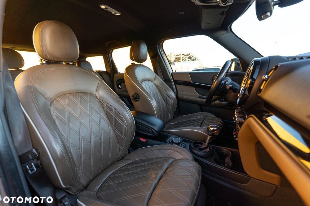 MINI Countryman Cooper SD ALL4 - 14