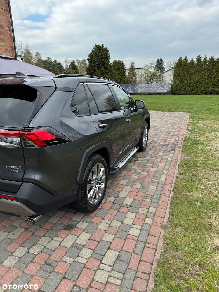 Toyota RAV4 - 4