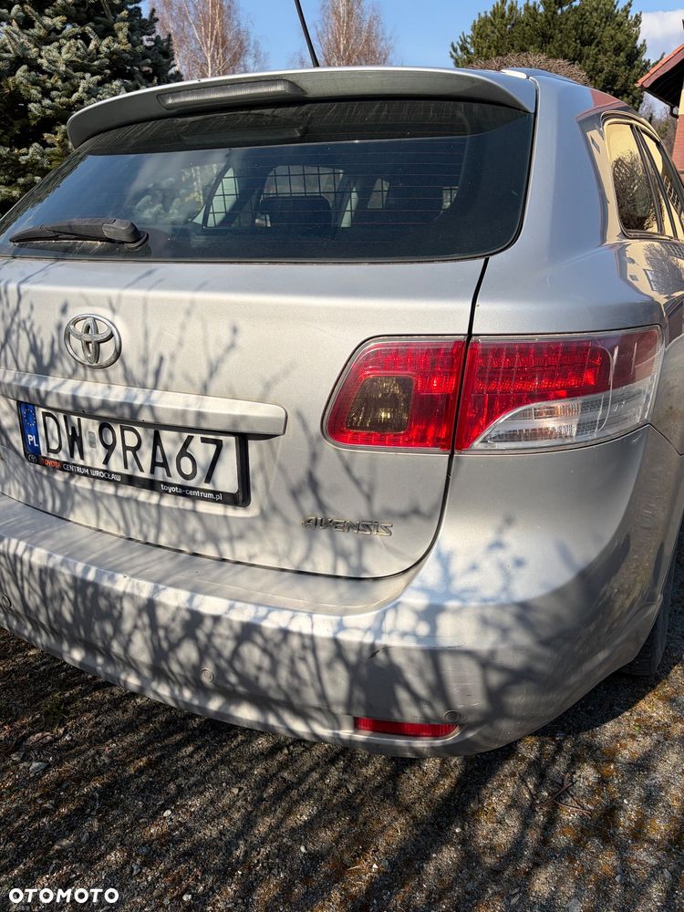 Toyota Avensis 2.0 D-4D Sol - 7