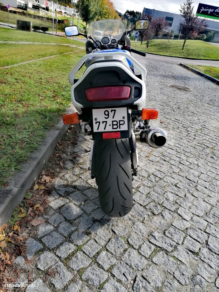 Suzuki GSX-R - 3