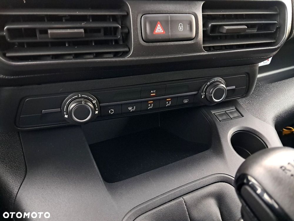 Toyota PROACE CITY - 23