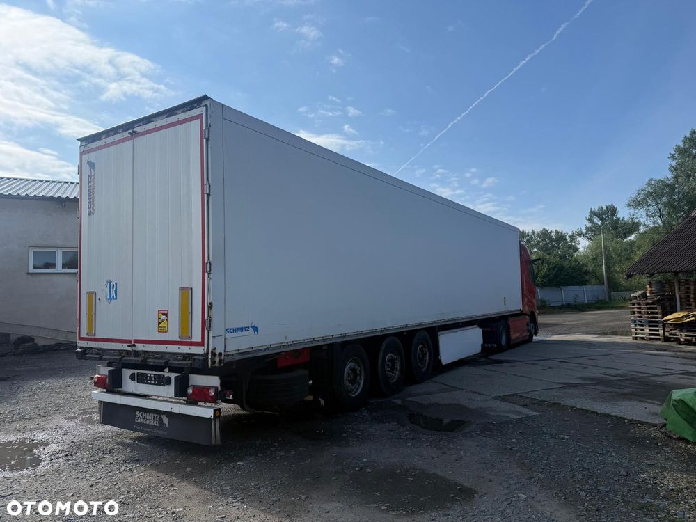 Schmitz Cargobull SKO 24 - 3