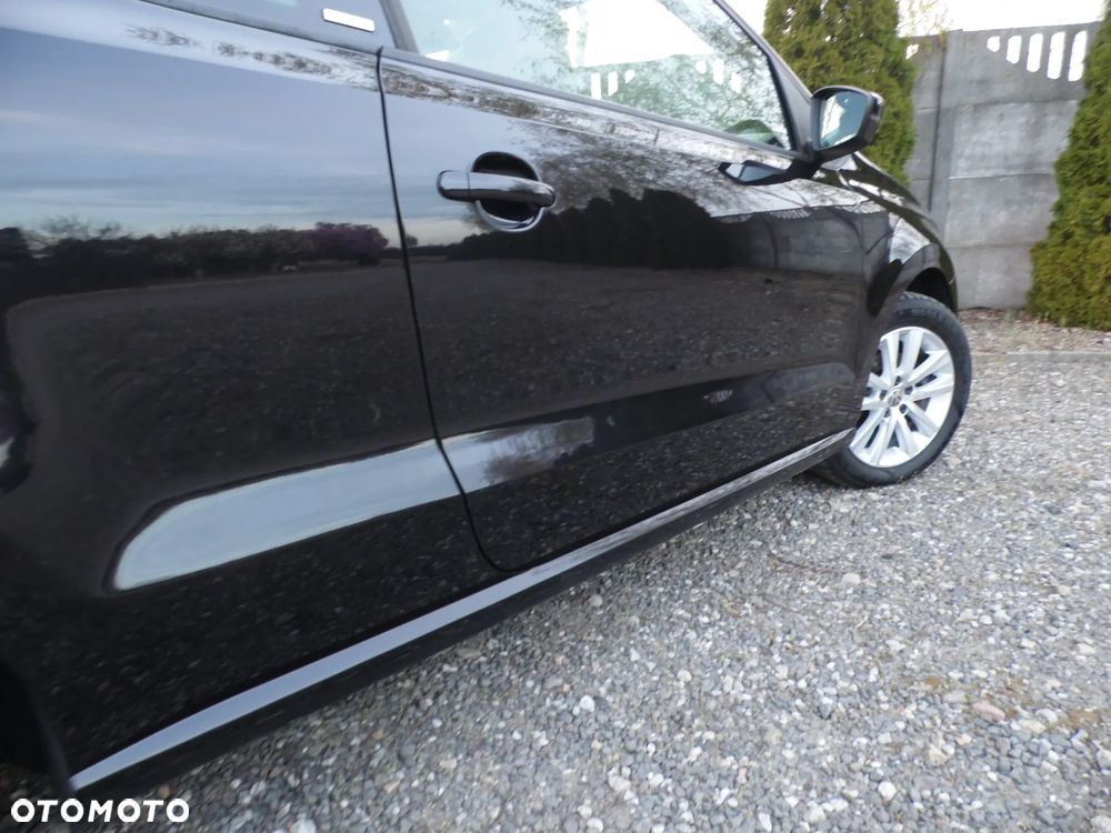 Volkswagen Polo 1.4 16V Highline DSG - 16