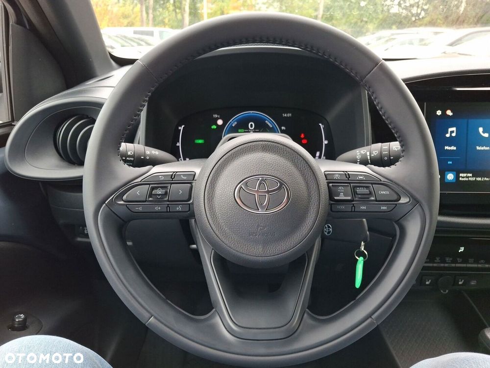 Toyota Aygo X - 7